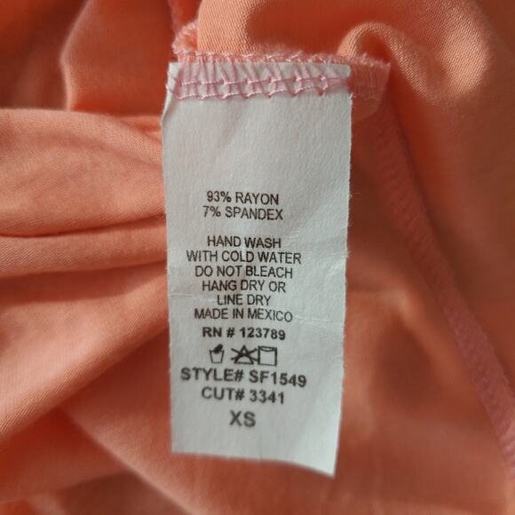 Six Fifty Go-To Vacation Dress Size XS NWT - Picture 6 of 7